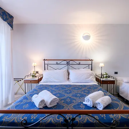 hotel falco azzurro-2